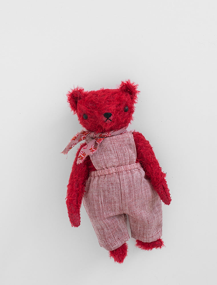 POLKA DOT CLUB Classic Bear: Handmade in the USA. Mohair Teddy Bear with Disk jointed Head and limbs.  They're made for NOW & FOREVER.