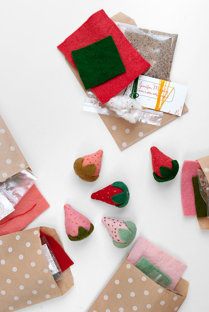 Pin Cushion strawberry wool felt craft kit jennifer murphy