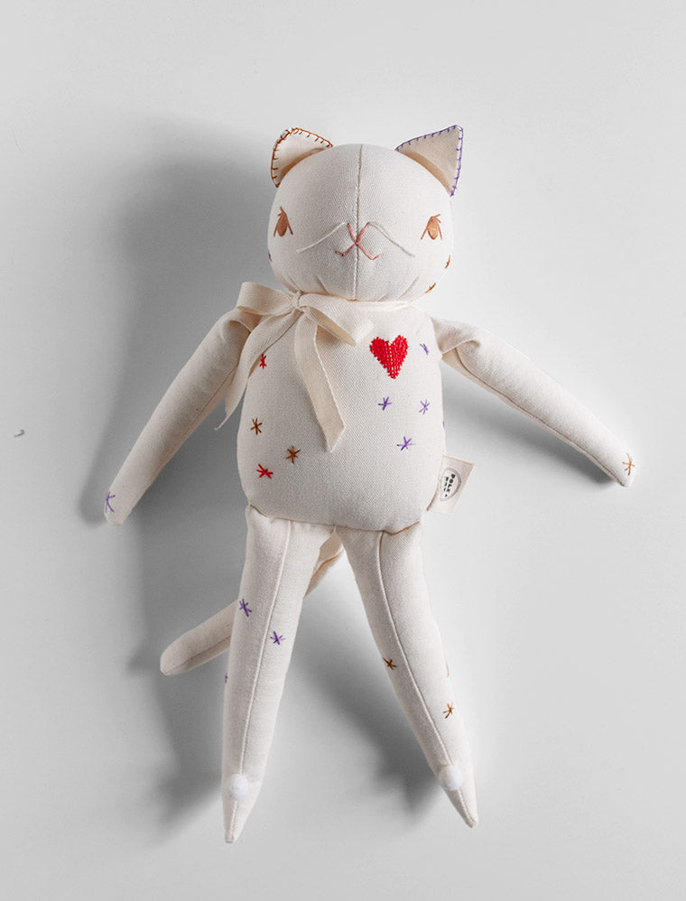One-of-a-Kind * Embroidered Large Cream Cat (red heart)