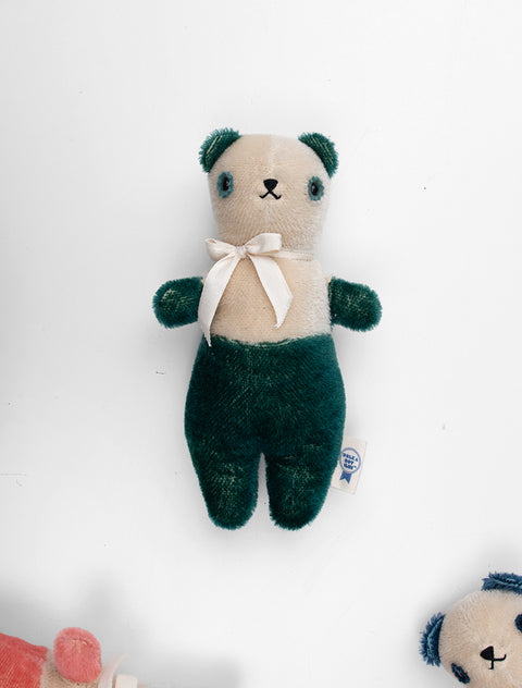 Hand Dyed PDC Bear: Emerald Green