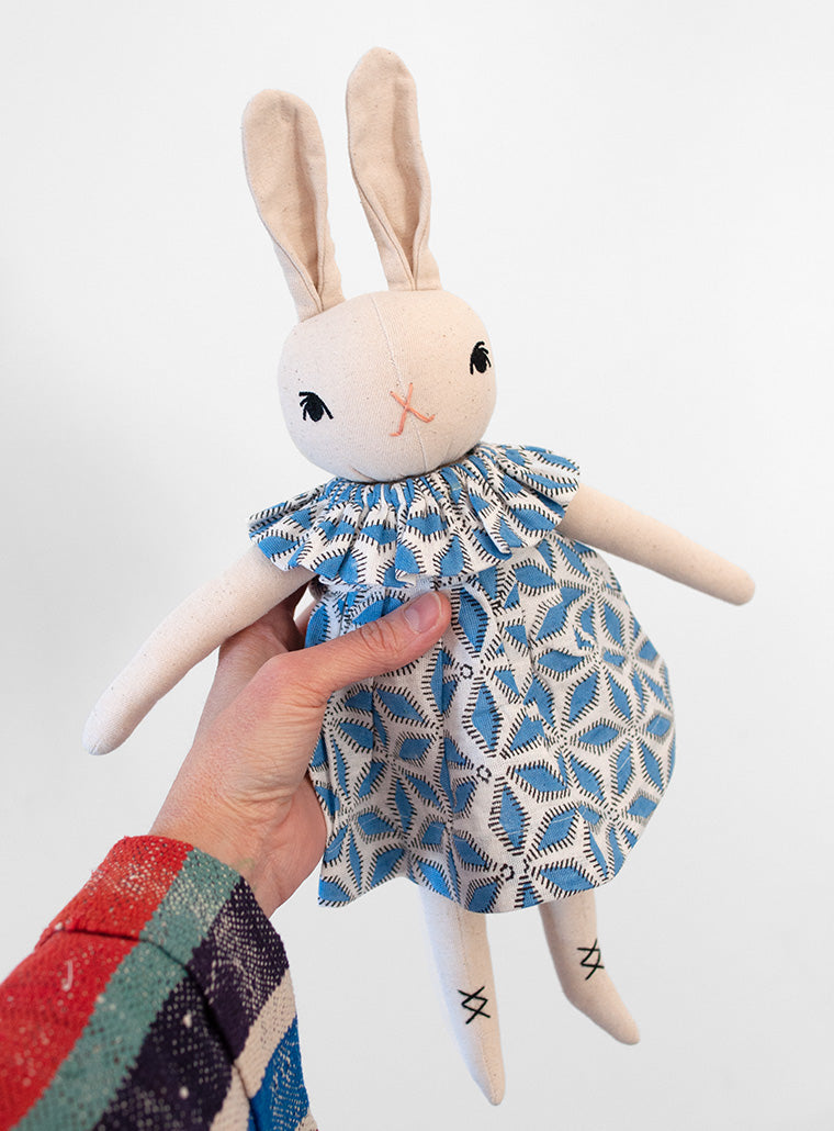 *NEW* Polka Dot Club Medium Rabbit * RAE * EXCLUSIVE