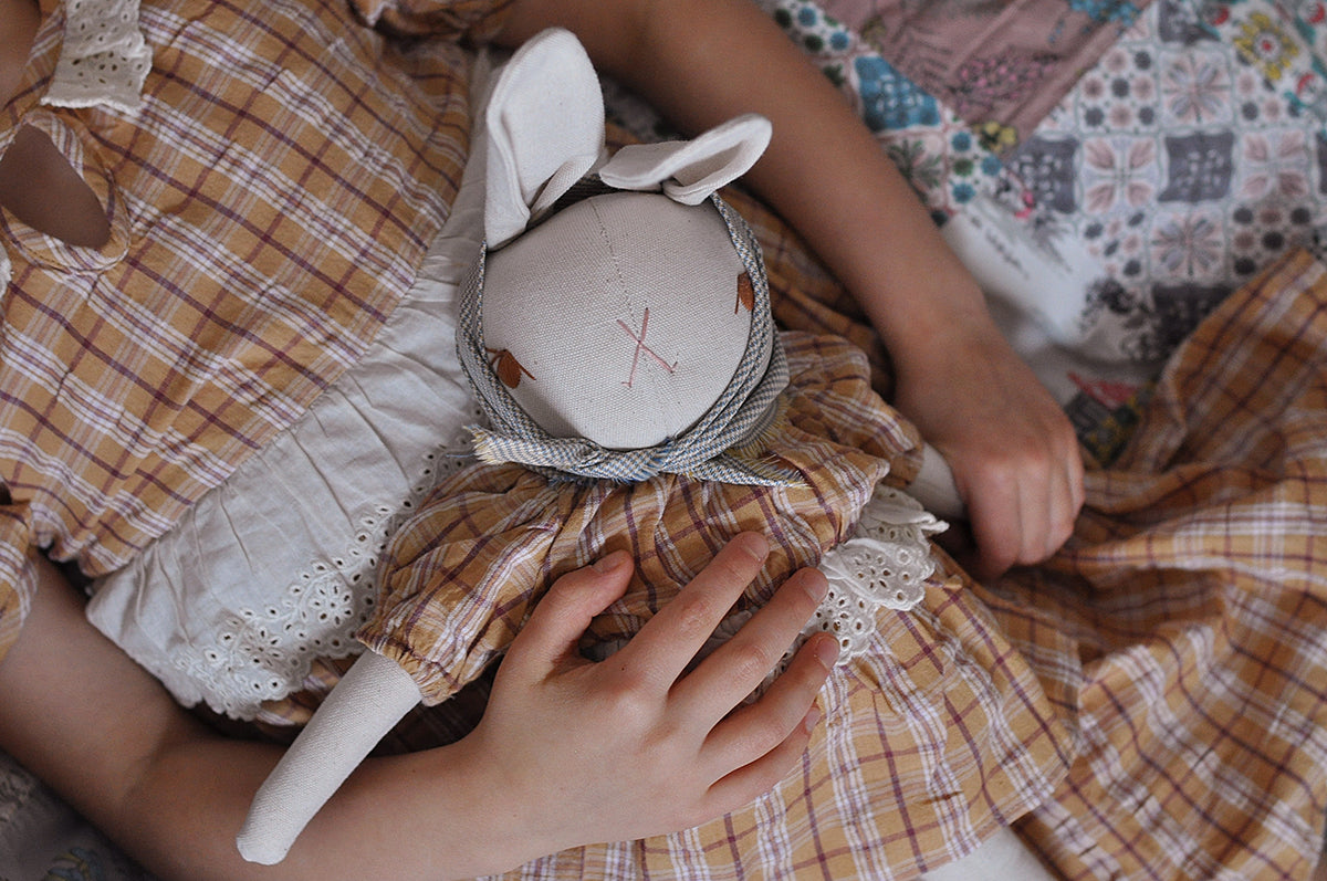 PDC + Apolina Large Cream Rabbit- Anne – POLKA DOT CLUB