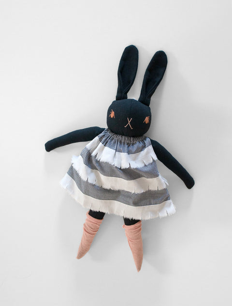 PDC BLACK Medium Rabbit- NOVA